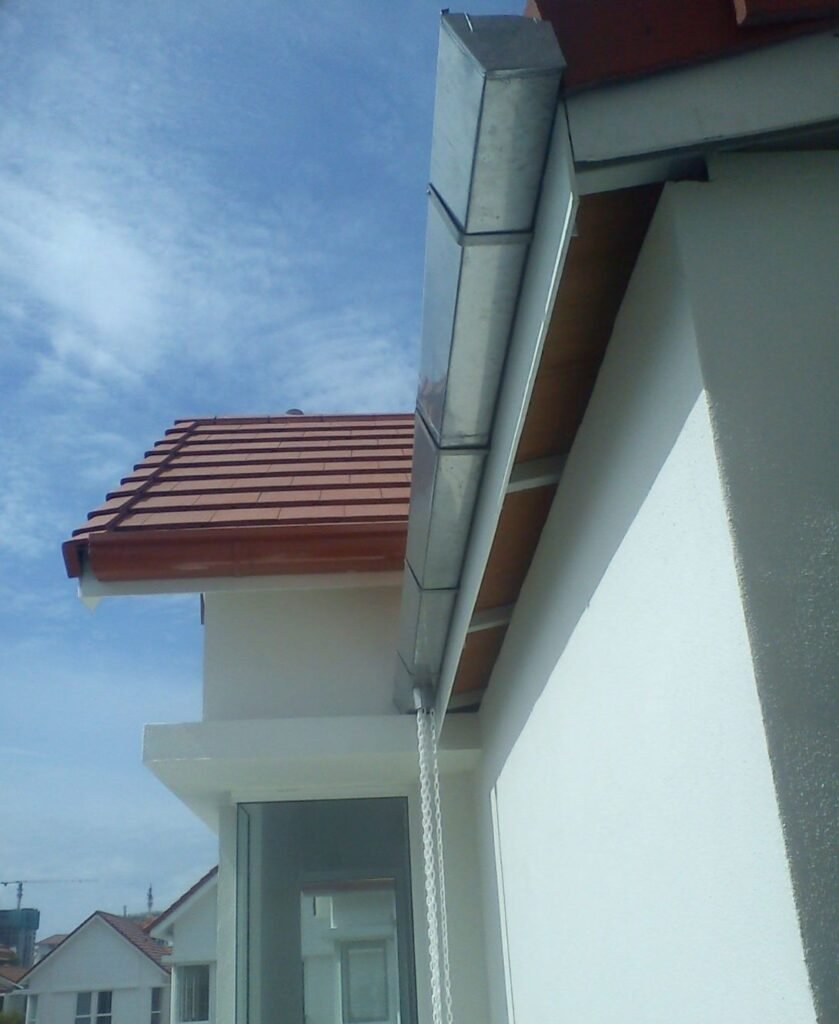 KCRoofmate Gutter System Install & Repair