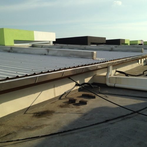 3+after+gutter+installed-1920w